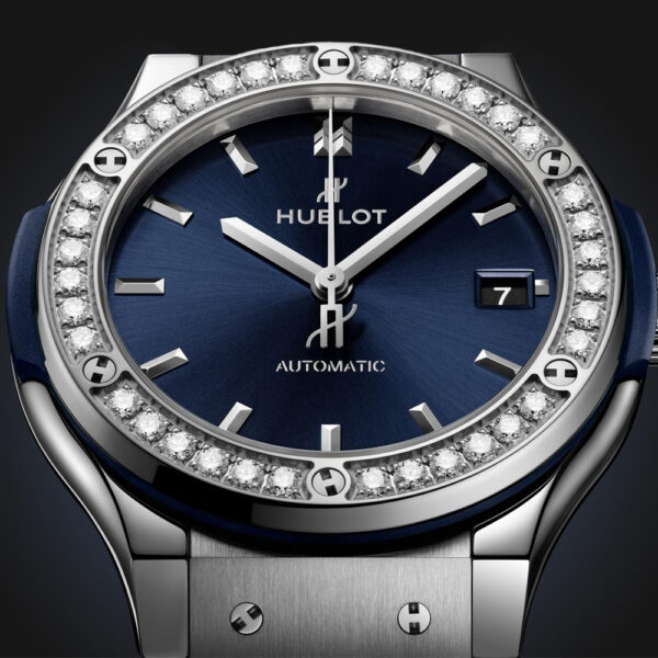 Hublot Classic Fusion Titanium Blue Diamonds 565.NX.7170.LR.1204